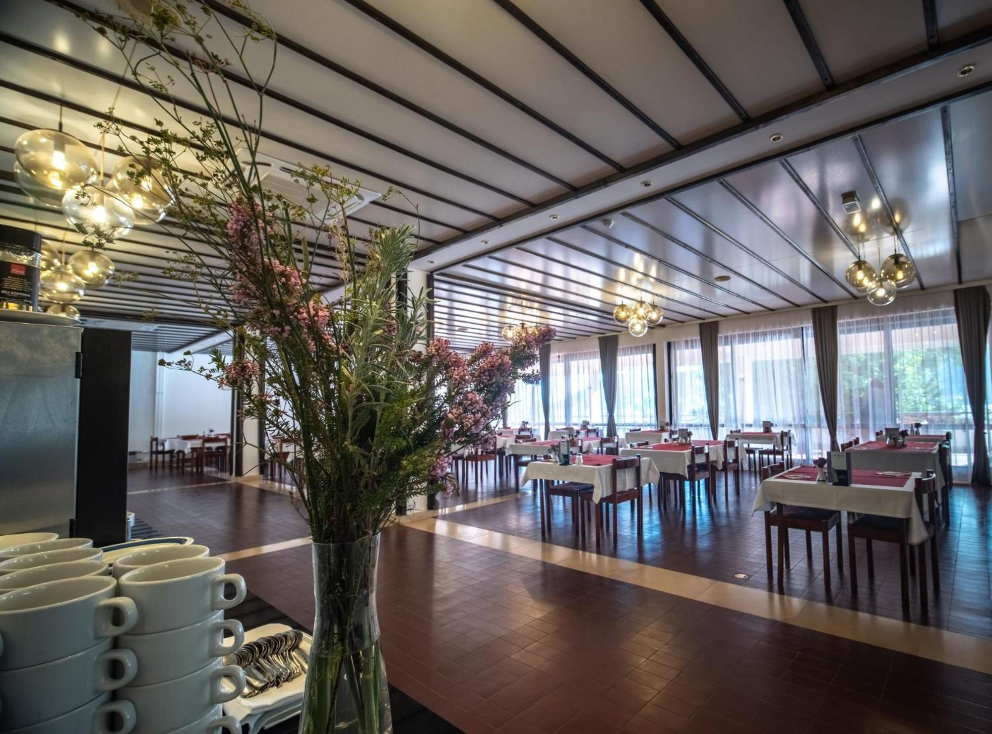 Apartma Edita *